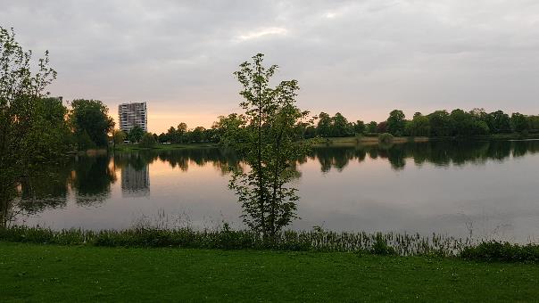 “Ijzeren Vrouw” urban lake in ‘s-Hertogenbosch, the Netherlands: converted borrow pit